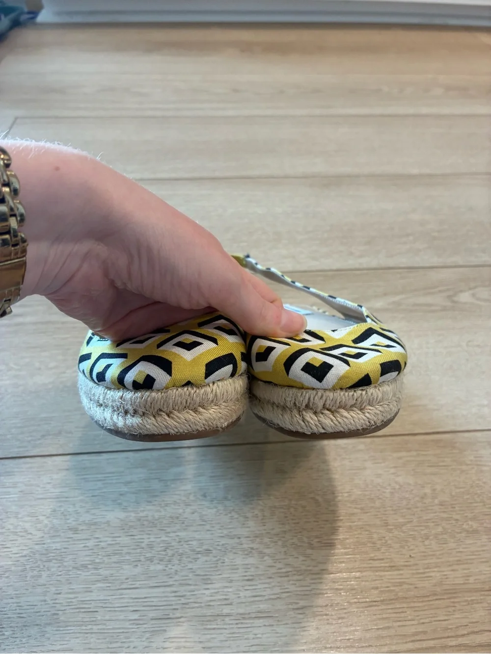 Diane Von Furstenberg Women’s Slingback Flat Espadrilles Yellow Size 7